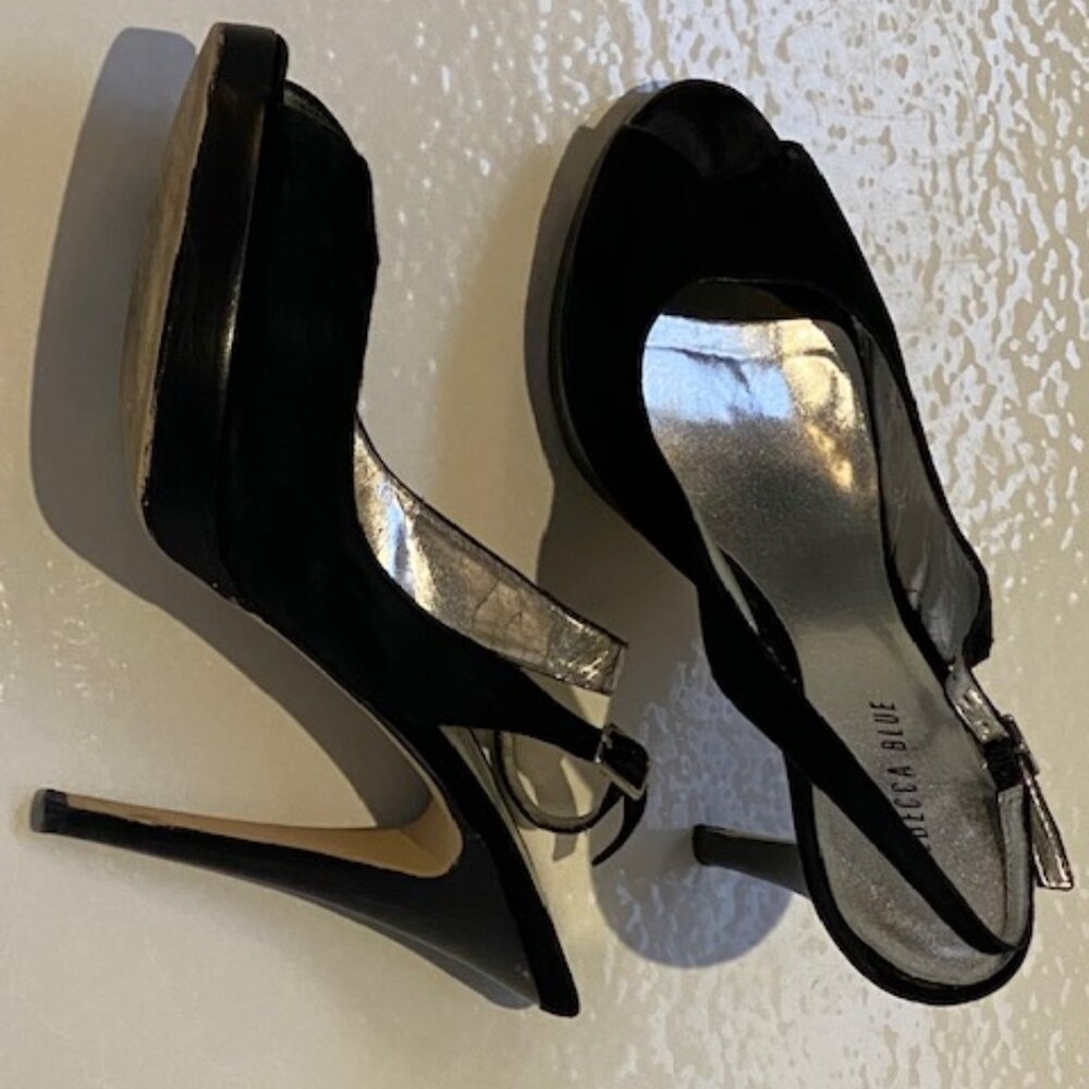 Ladies dress shoes